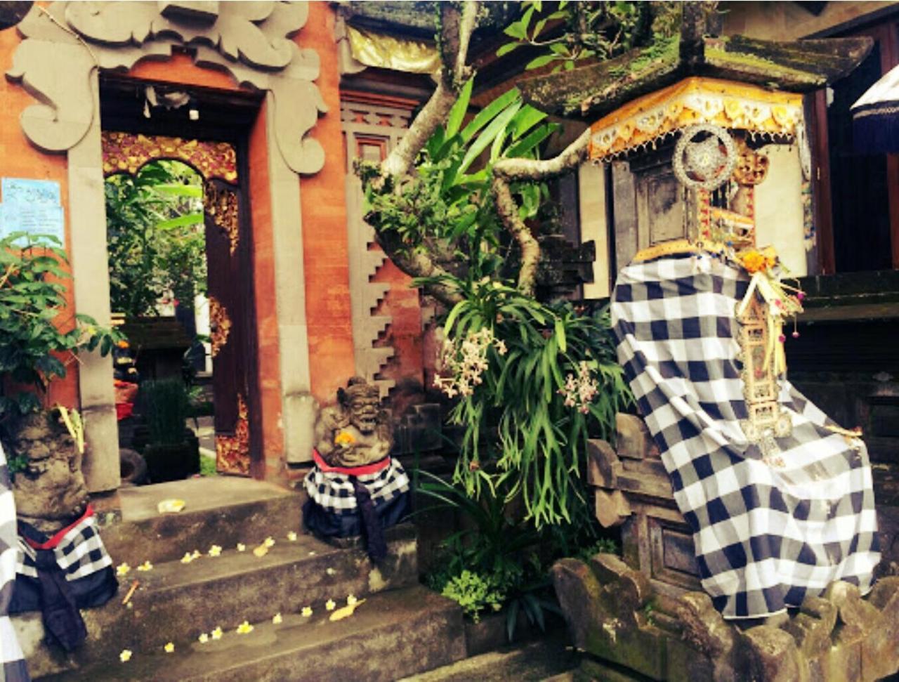 Pondok Ayu Homestay Ubud Exterior foto